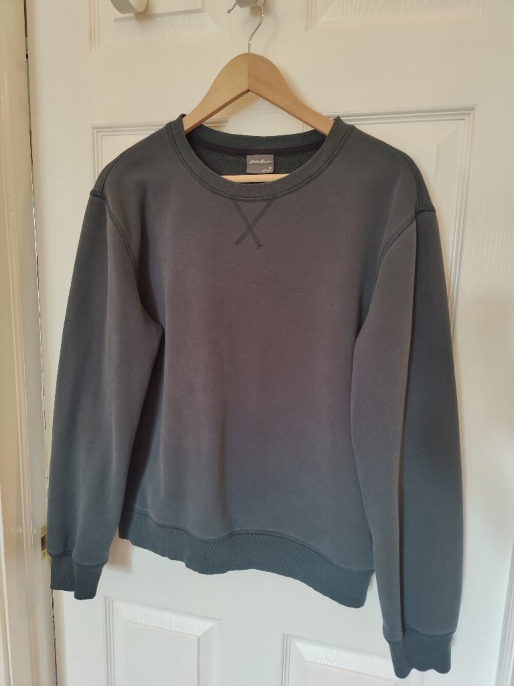Eddie Bauer - Reversible Crew Neck Sweatshirt - M
